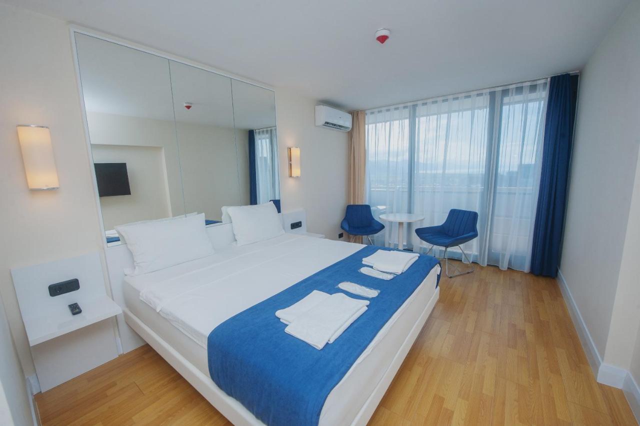 Orbi City Towers Batumi Kültér fotó